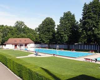 Gartenbad Eglisee