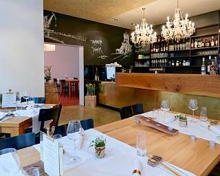 Restaurant5 MG